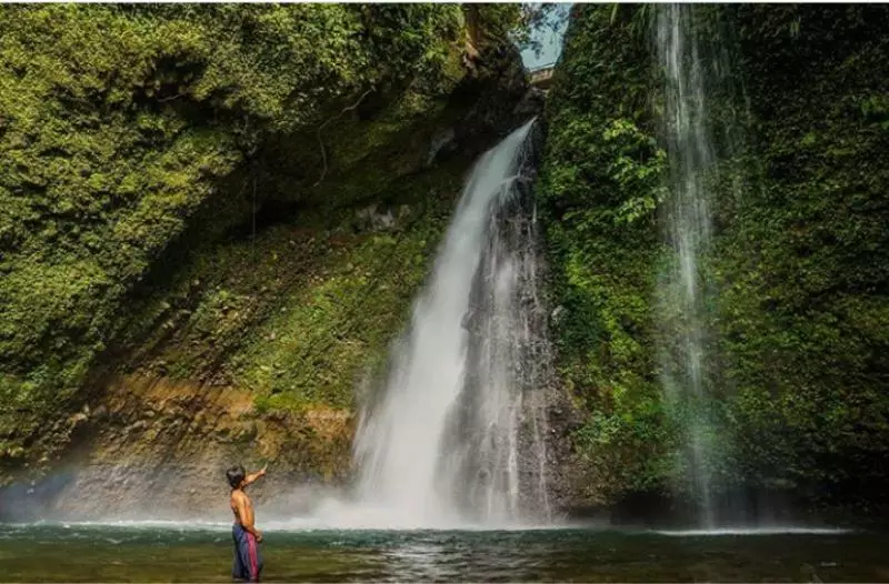 Menikmati Pesona Air Terjun Kemumu: Keindahan Alam yang Menyegarkan Jiwa